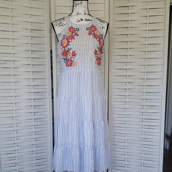 Savanna Jane Dresses & Skirts - Savanna Jane Floral Embroidered Striped Sleeveless Dress Size L